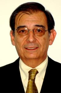 Dr. Elías Escaff