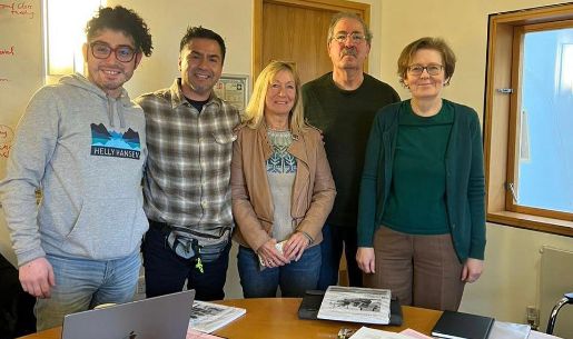 ¿Cómo los profesores enseñan lo que aprenden?: Vicedecano Christian Miranda visita la Universidad de Cambridge para colaboración interinstitucional 