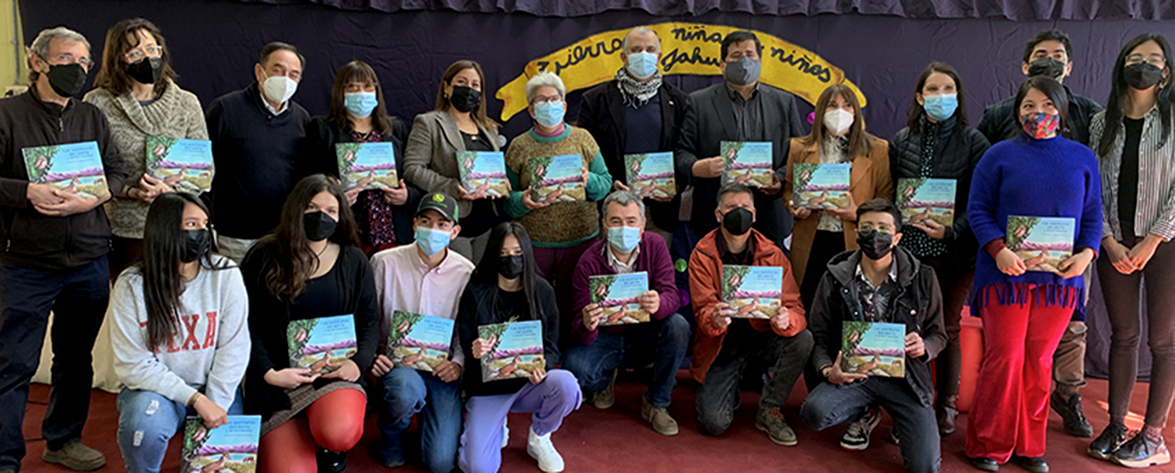 Niños y niñas de Jahuelito lanzan libro sobre el cambio climático financiado por Fondo Valentín Letelier