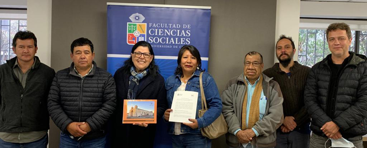 Facultad firma histórico convenio de colaboración con la comunidad de Chiu Chiu